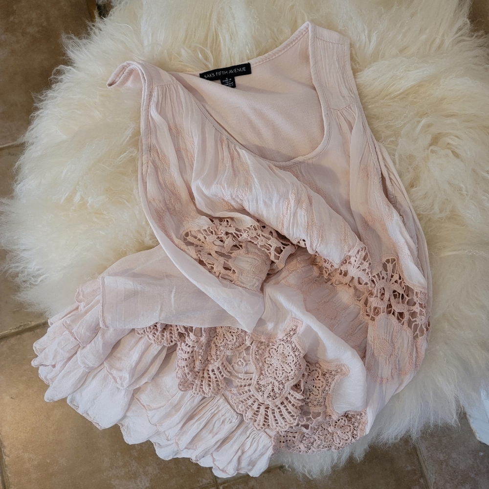 🩷SAKS FIFTH AVENUE ITALIAN TOP🩷